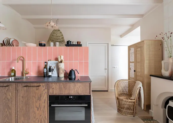 Magnolia Spring Boutique *